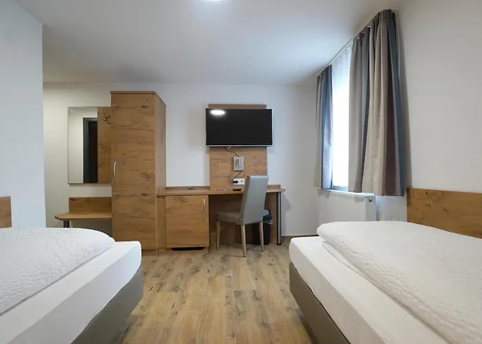 Zu Den 7 Winden Gasthof *